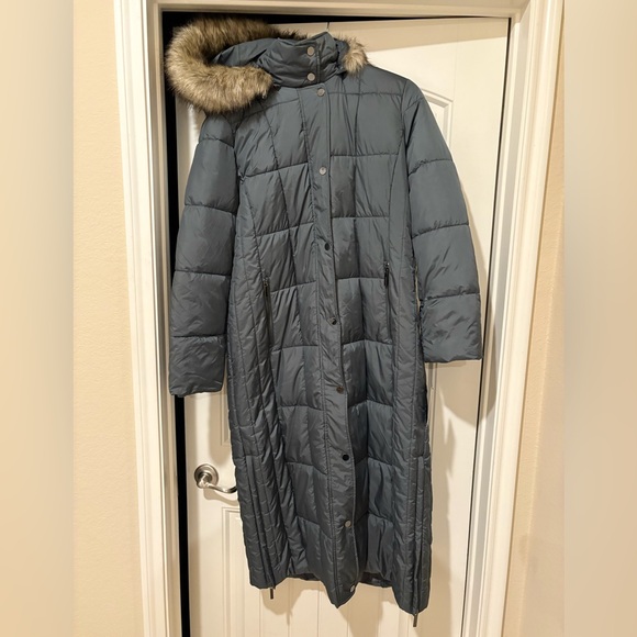 Tower by London Fog Long Quilted Puffer Coat w/Faux Fur Hood – Titanium - XL NWT - Picture 2 of 12